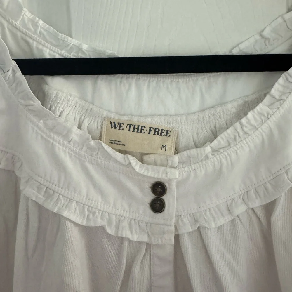 We The Free White Button Detail Blouse - Picture 2 of 3